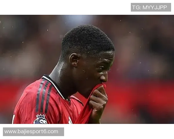 瑞天空报道曼联纽卡法兰克福争夺阿贾克斯17岁中场新星莫吉奥