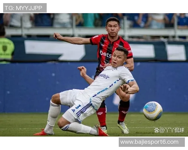 克鲁塞罗门将卡西奥遭队友膝盖撞击意外休克紧急被换下 克鲁塞罗门将卡西奥遭队友膝盖撞击意外休克紧急被换下