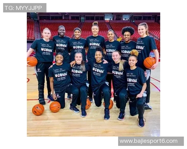 南加大与康涅狄格女篮对决全员穿科比球鞋展现致敬精神与团结力量