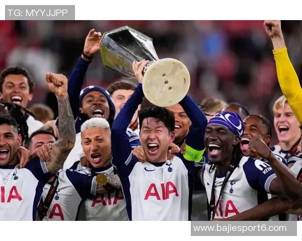 孙兴慜合同灵活条款让他可短期回欧洲追梦如同小贝和亨利