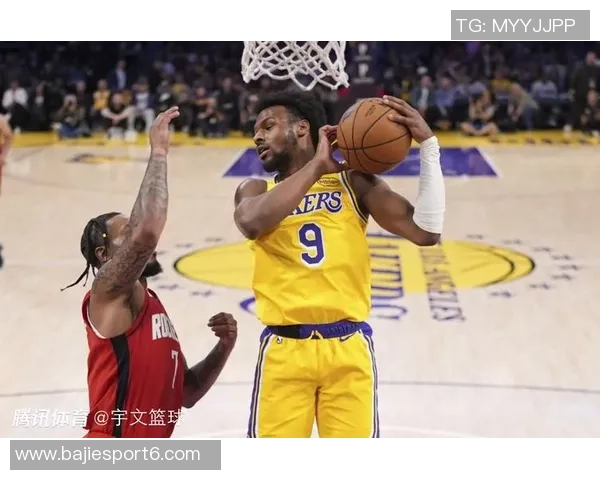 湖人连胜两场超越火箭掘金升至西部第三展现强大性价比 湖人连胜两场超越火箭掘金升至西部第三展现强大性价比